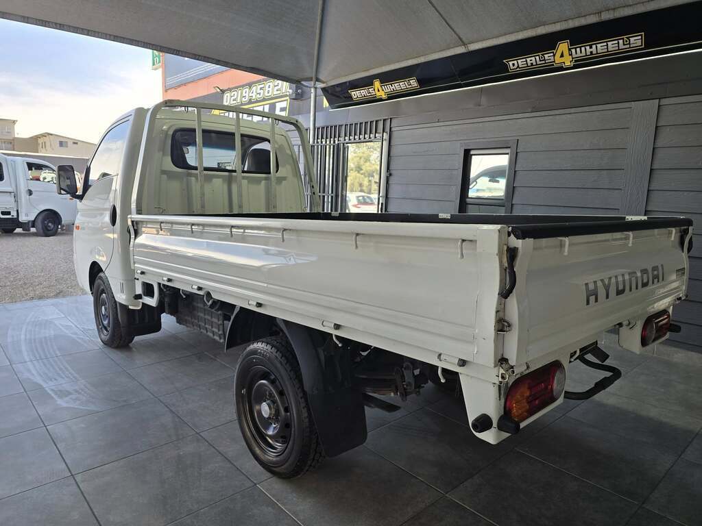 2017 HYUNDAI H100 2.6D F/C C/C