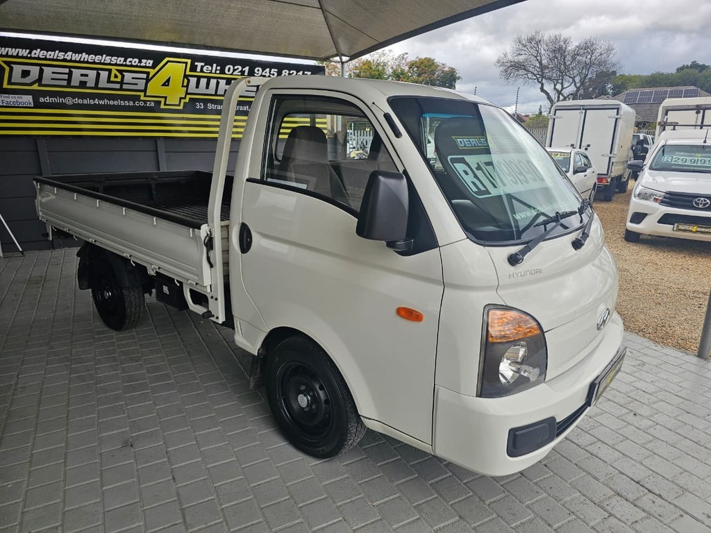 HYUNDAI H100 / BAKKIE