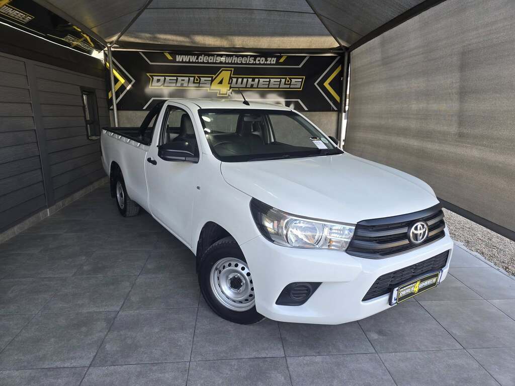 TOYOTA HILUX