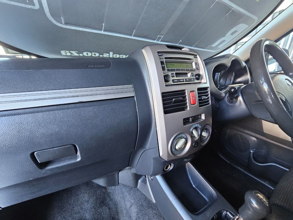 2010 DAIHATSU TERIOS 7 SEAT