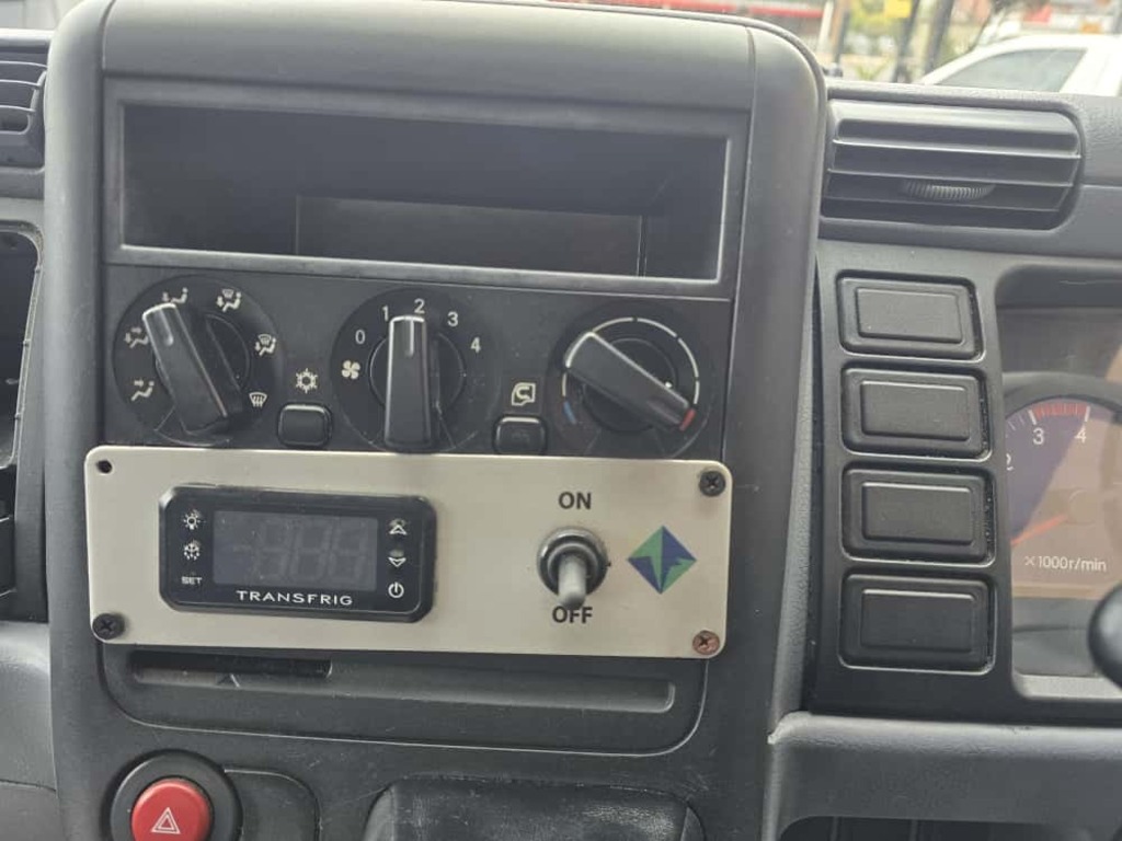 2014 FUSO CANTER FE7-136 F/C C/C