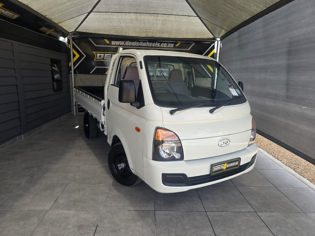 HYUNDAI H100 / BAKKIE