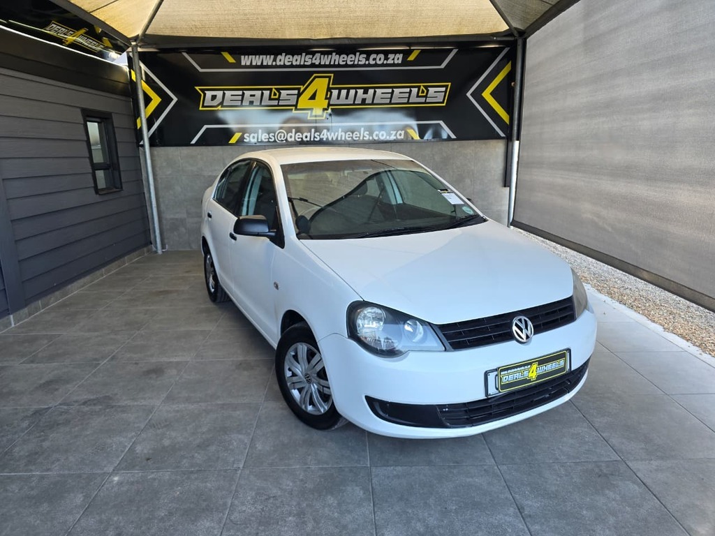 VOLKSWAGEN POLO VIVO