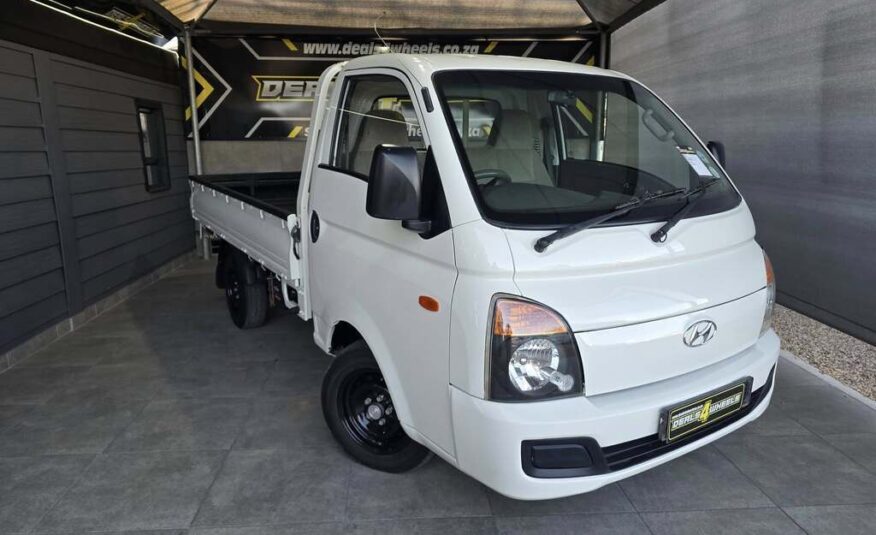 HYUNDAI H100 / BAKKIE