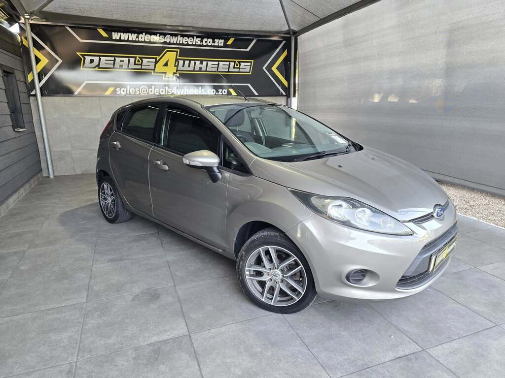 2012 FORD FIESTA 1.4i AMBIENTE 5Dr