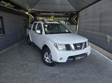 NISSAN NAVARA
