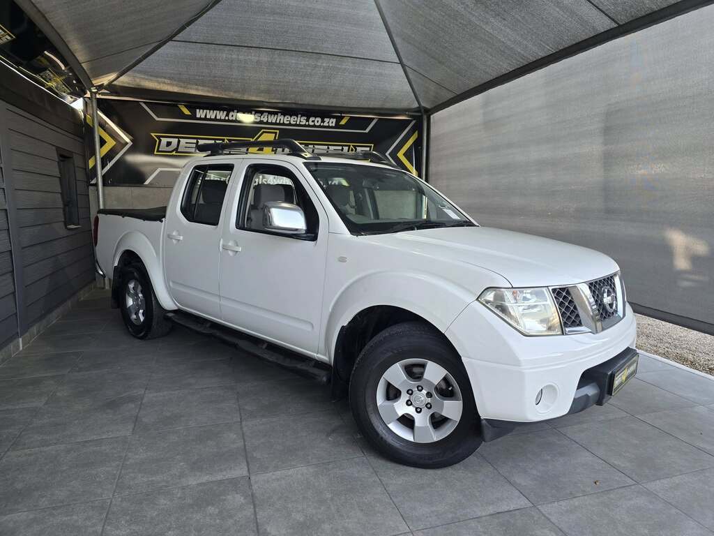 2010 NISSAN NAVARA 2.5 dCi P/U D/C