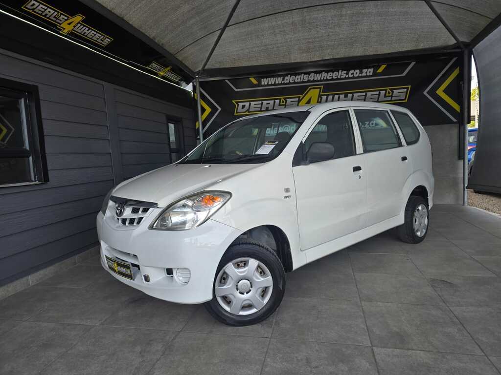 2009 TOYOTA AVANZA 1.3 F/C P/V