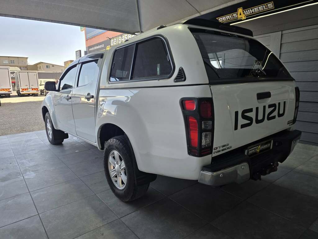 2013 ISUZU KB 300 D-TEQ LX 4X4 P/U D/C