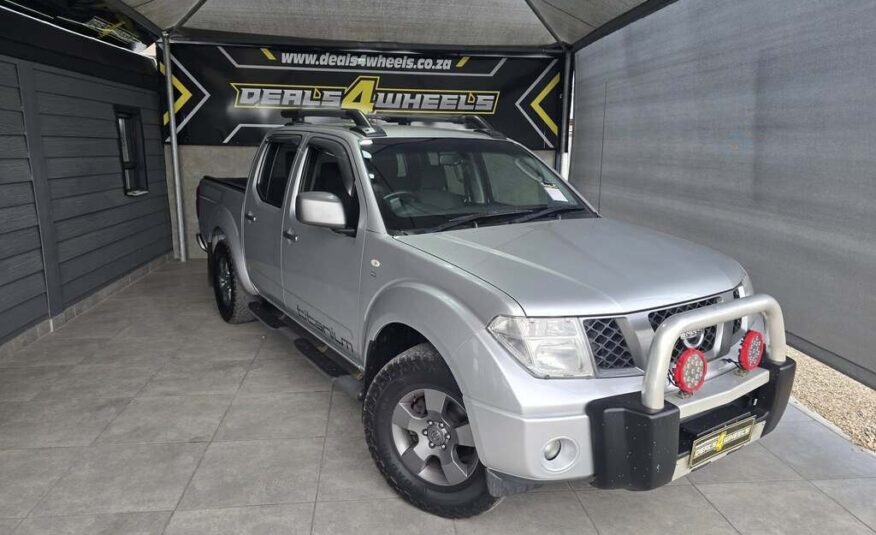 NISSAN NAVARA