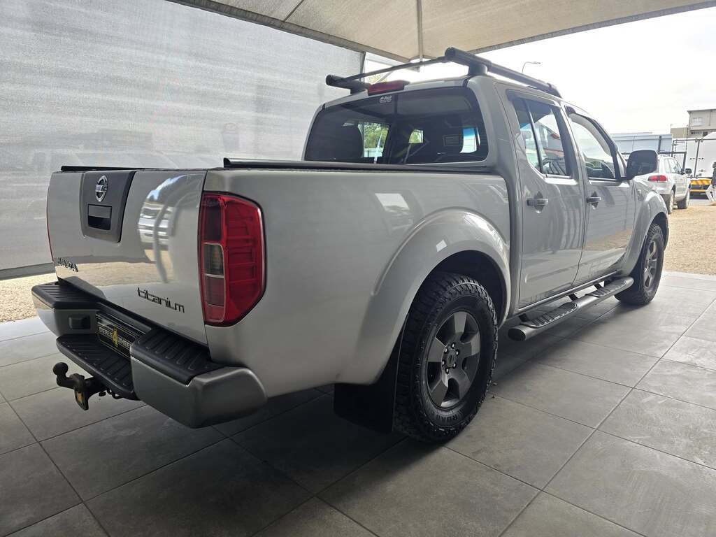 2012 NISSAN NAVARA 2.5 dCi SE P/U D/C