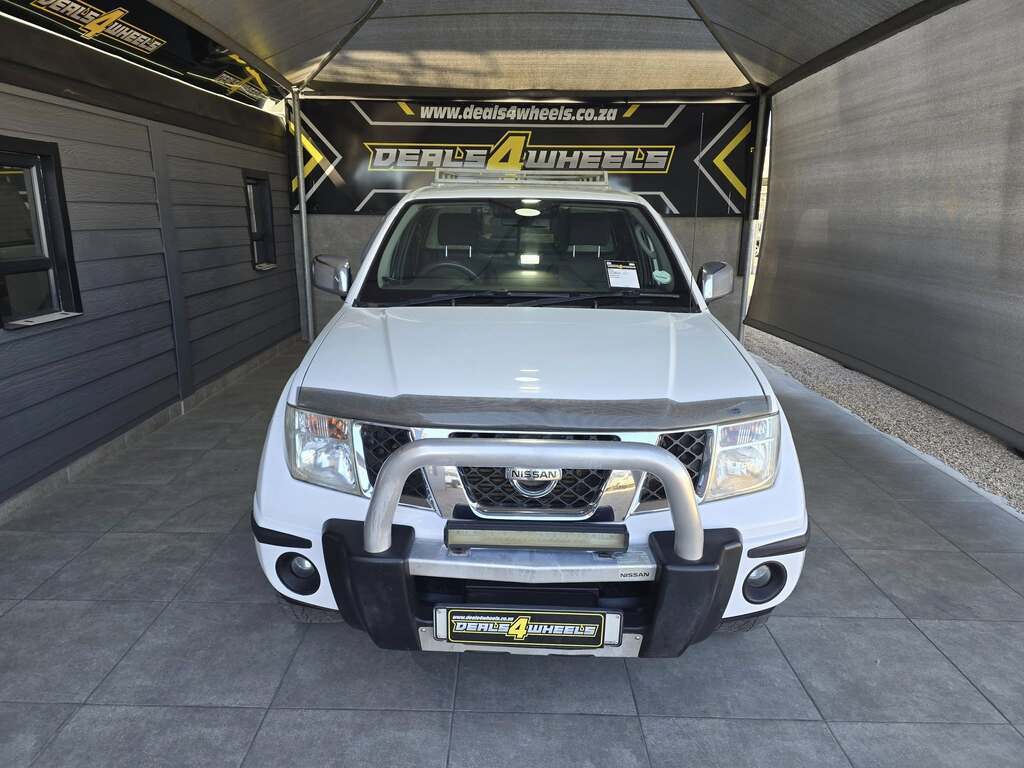 2013 NISSAN NAVARA 2.5 dCi XE K/CAB 4X4 P/U S/C