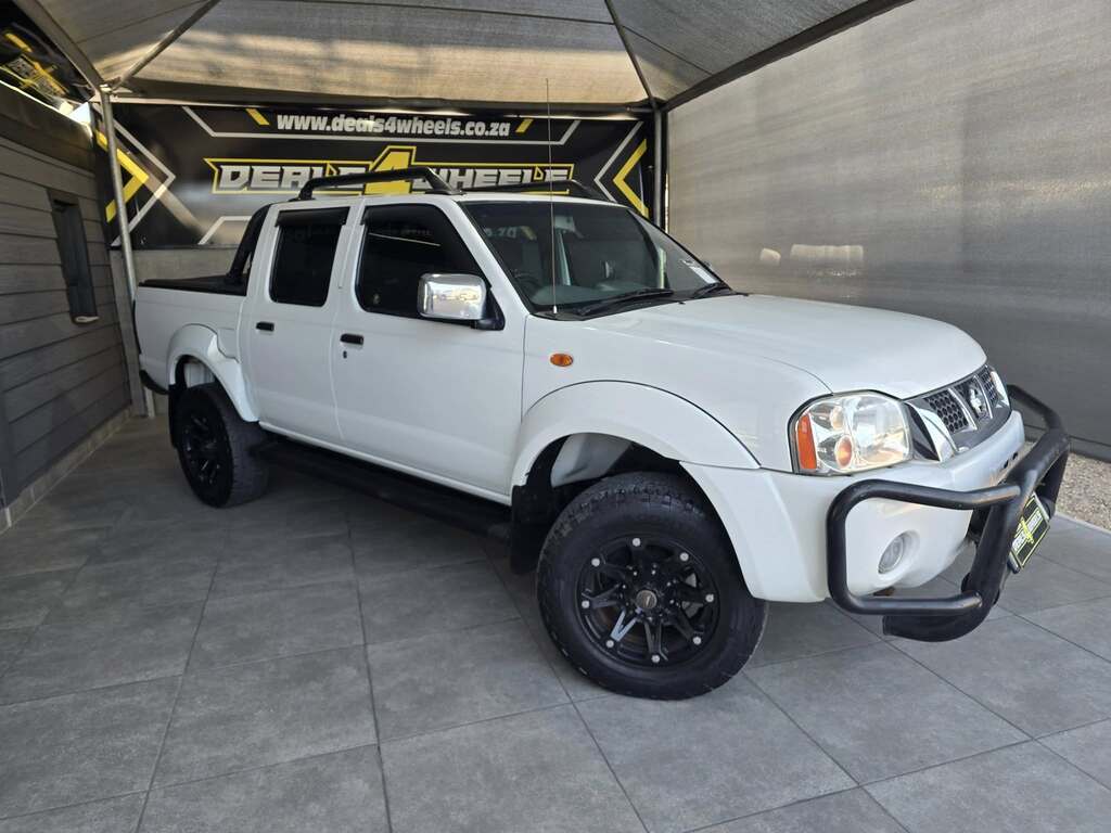 2017 NISSAN HARDBODY NP300 2.4i HI-RIDER P/U D/C