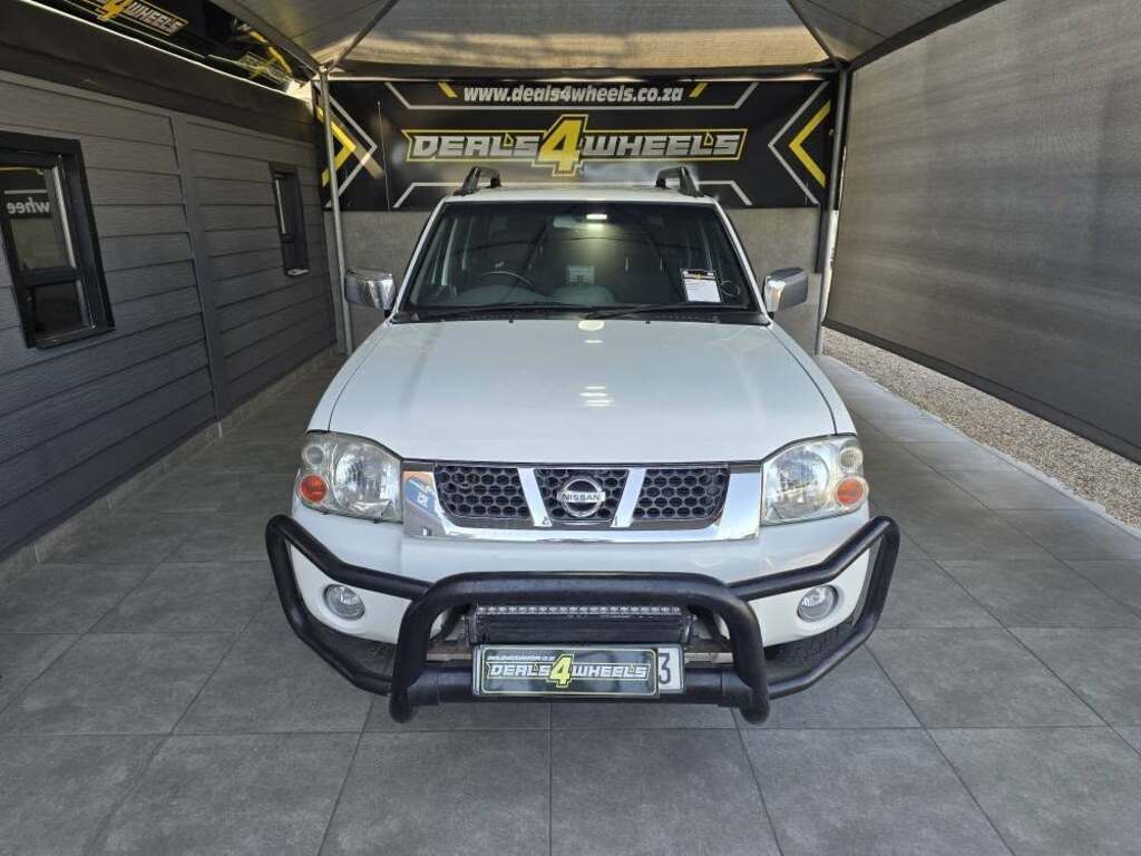 2017 NISSAN HARDBODY NP300 2.4i HI-RIDER P/U D/C