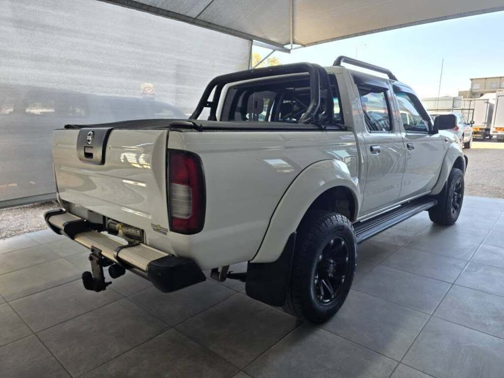 2017 NISSAN HARDBODY NP300 2.4i HI-RIDER P/U D/C