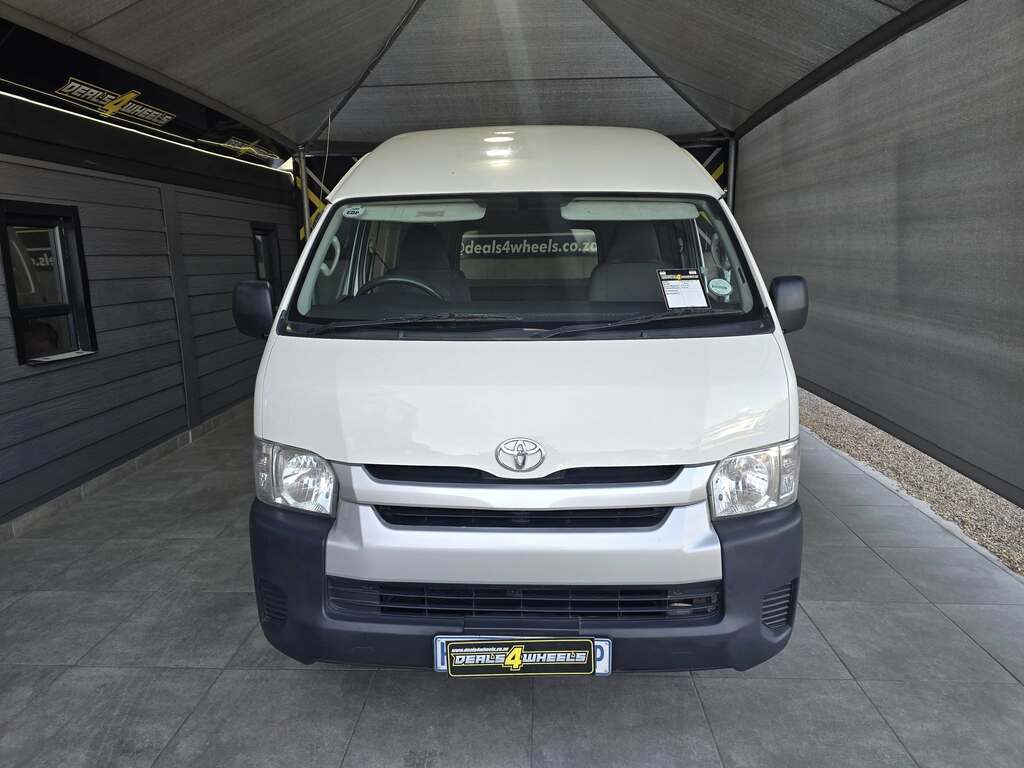 2018 TOYOTA QUANTUM 2.5 D-4D LWB F/C P/V