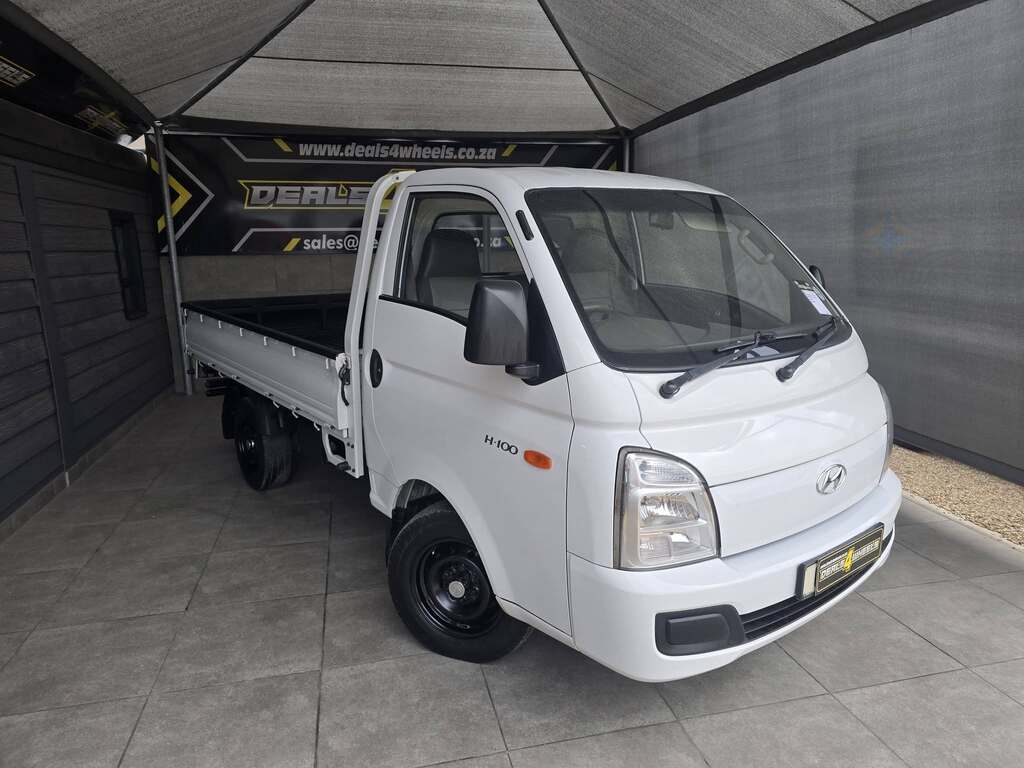 HYUNDAI H100 / BAKKIE