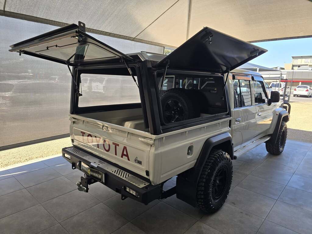 2026 TOYOTA LAND CRUISER 79 2.8 GD-6 P/U D/C A/T