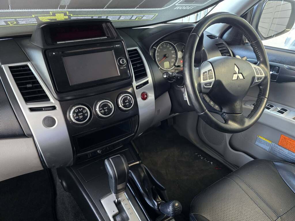 2014 MITSUBISHI PAJERO SPORT 2.5D 4X4 A/T