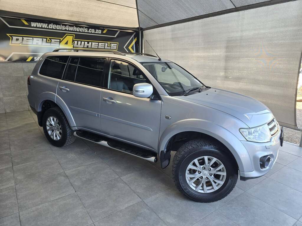 2014 MITSUBISHI PAJERO SPORT 2.5D 4X4 A/T