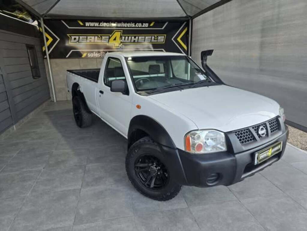 NISSAN HARDBODY