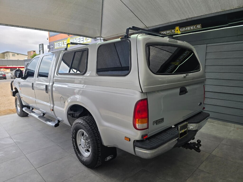 2006 FORD F250 4.2 TDI 4X4 P/U D/C