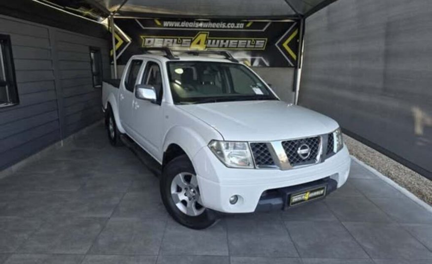 NISSAN NAVARA