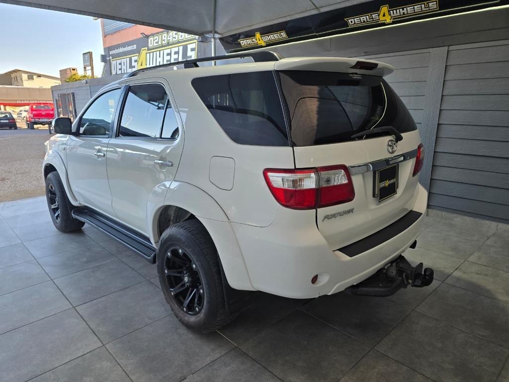 2011 TOYOTA FORTUNER 4.0 V6 RB A/T