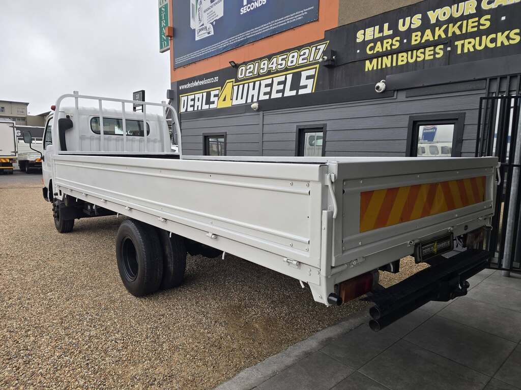1998 NISSAN CABSTAR 40L F/C C/C