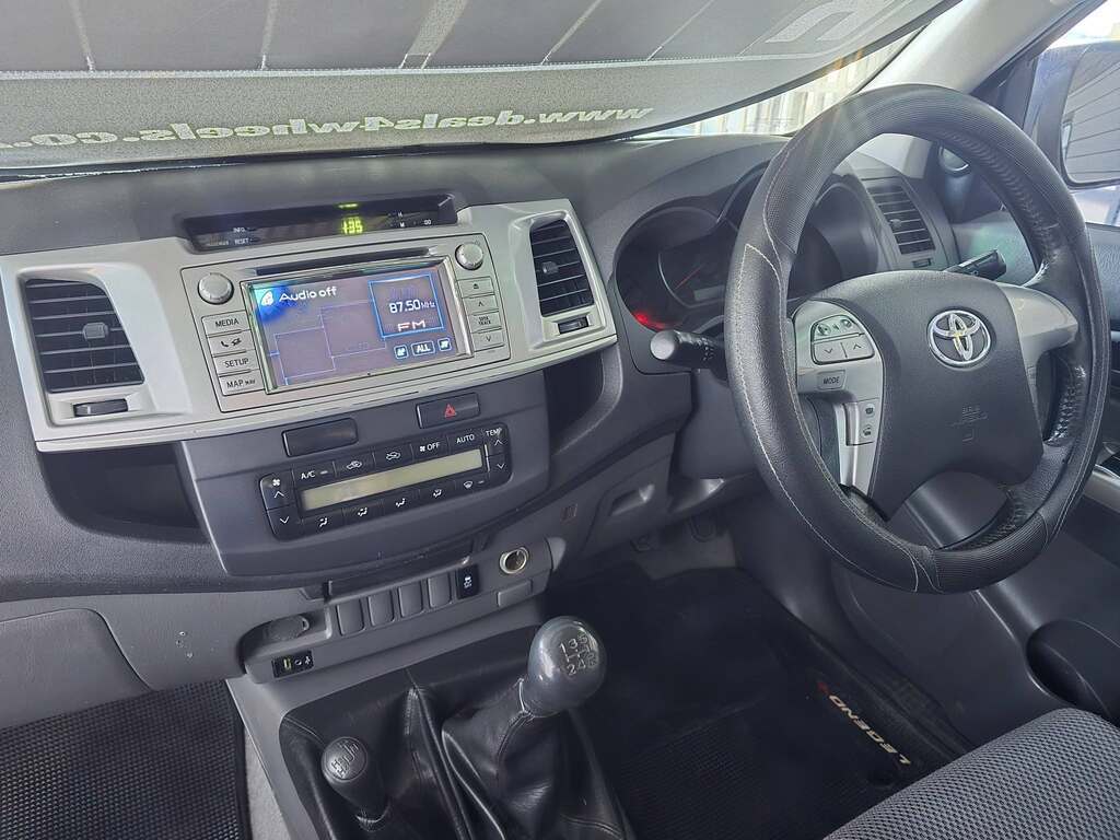 2013 TOYOTA HILUX 3.0 D-4D RAIDER R/B P/U D/C