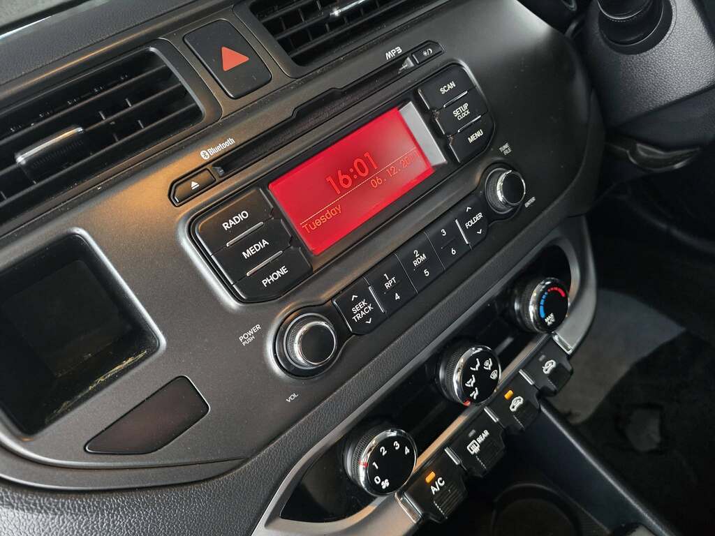 2012 KIA RIO 1.2 5DR