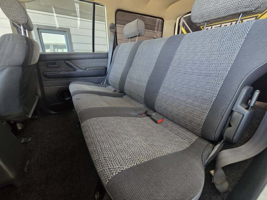 1993 TOYOTA LAND CRUISER S/W P GX