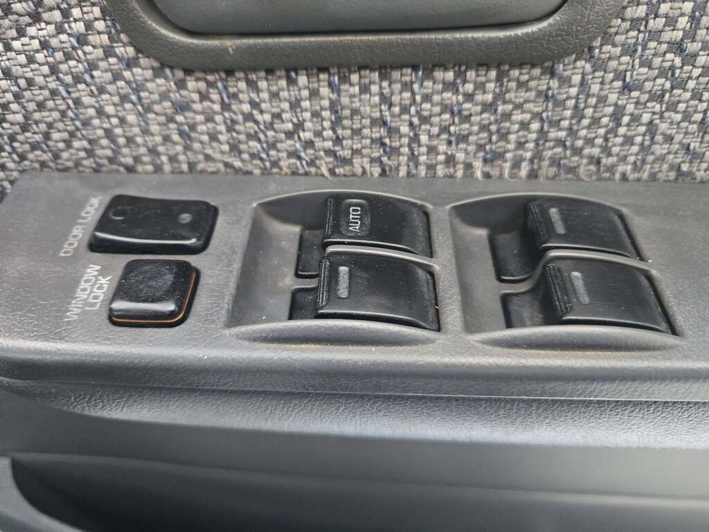 1993 TOYOTA LAND CRUISER S/W P GX