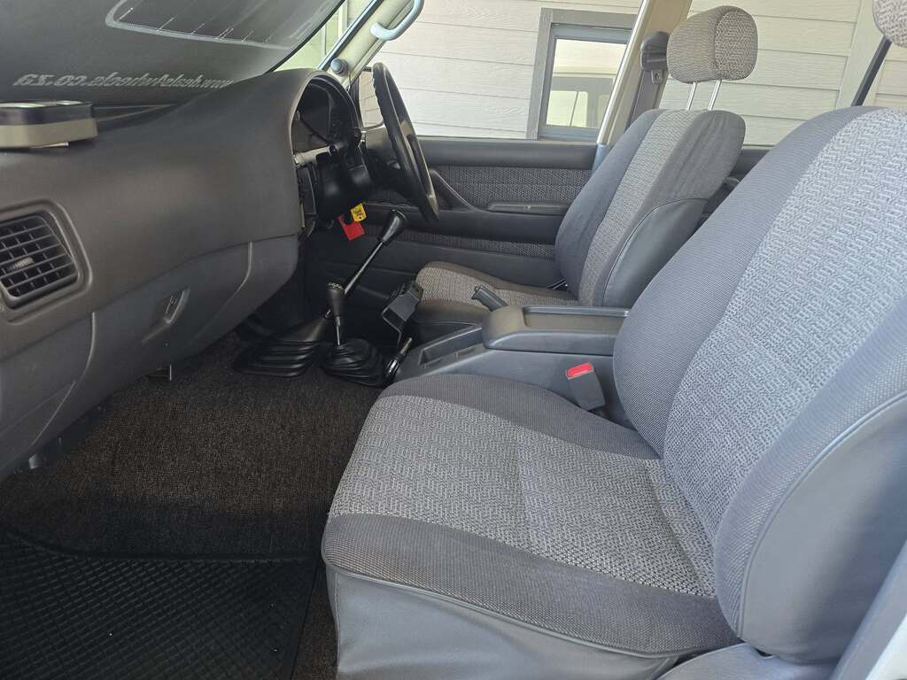 1993 TOYOTA LAND CRUISER S/W P GX
