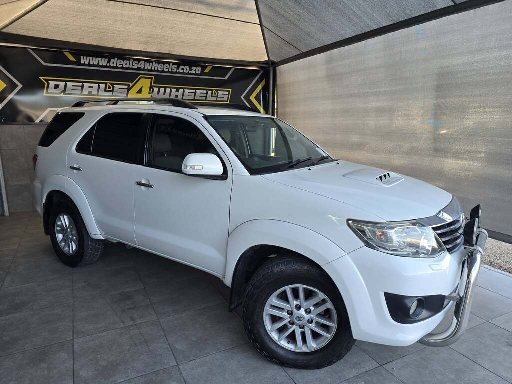 2012 TOYOTA FORTUNER 3.0D-4D 4X4