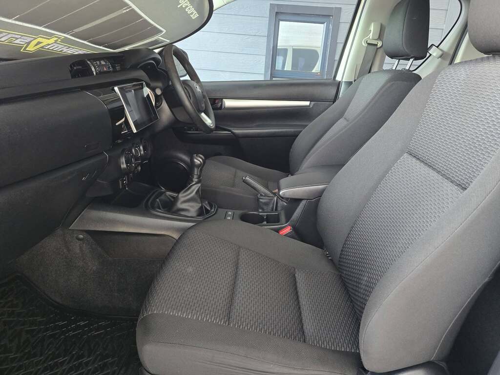 2018 TOYOTA HILUX 2.4 GD-6 RB SRX P/U E/CAB