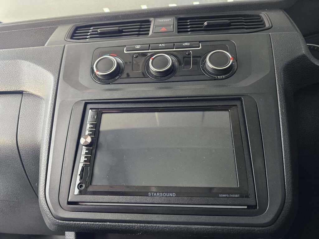 2016 VOLKSWAGEN CADDY4 MAXI CREWBUS 2.0 TDi