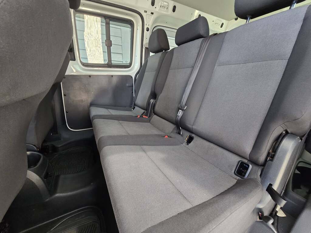 2016 VOLKSWAGEN CADDY4 MAXI CREWBUS 2.0 TDi