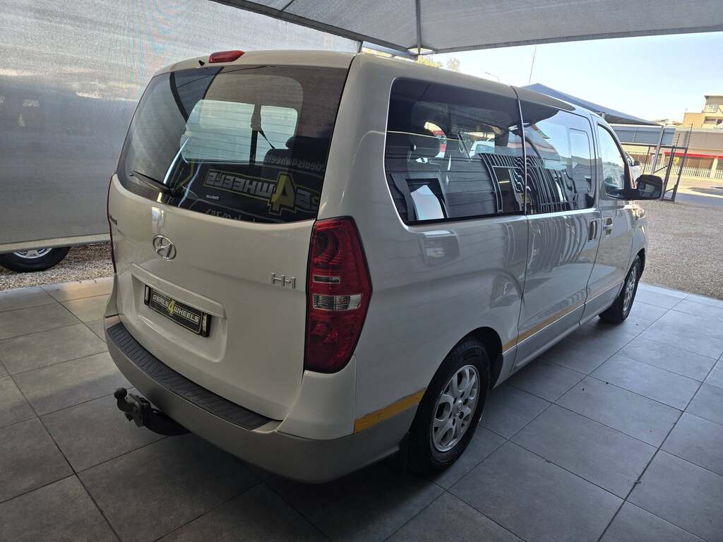 2015 HYUNDAI H-1 2.5 CRDI (VGT) WAGON A/T
