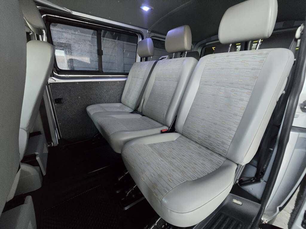2011 VOLKSWAGEN T5 C/BUS 2.0 BiTDi SWB 132 KW DSG F/C P/V