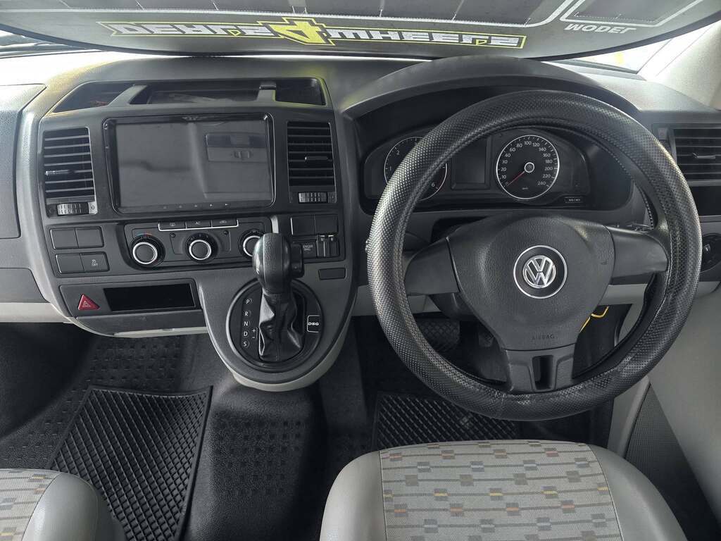 2011 VOLKSWAGEN T5 C/BUS 2.0 BiTDi SWB 132 KW DSG F/C P/V