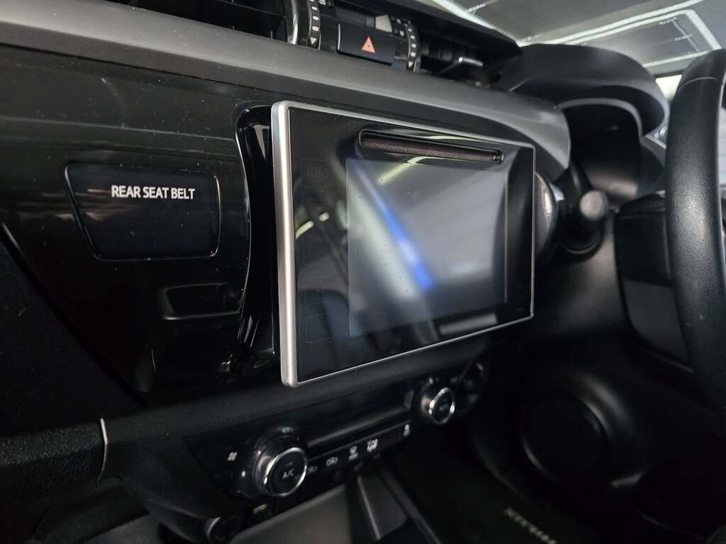 2016 TOYOTA HILUX 2.8 GD-6 RAIDER 4X4 A/T P/U D/C