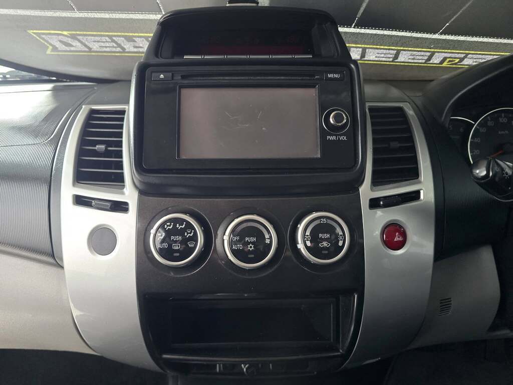 2016 MITSUBISHI PAJERO SPORT 2.5D A/T
