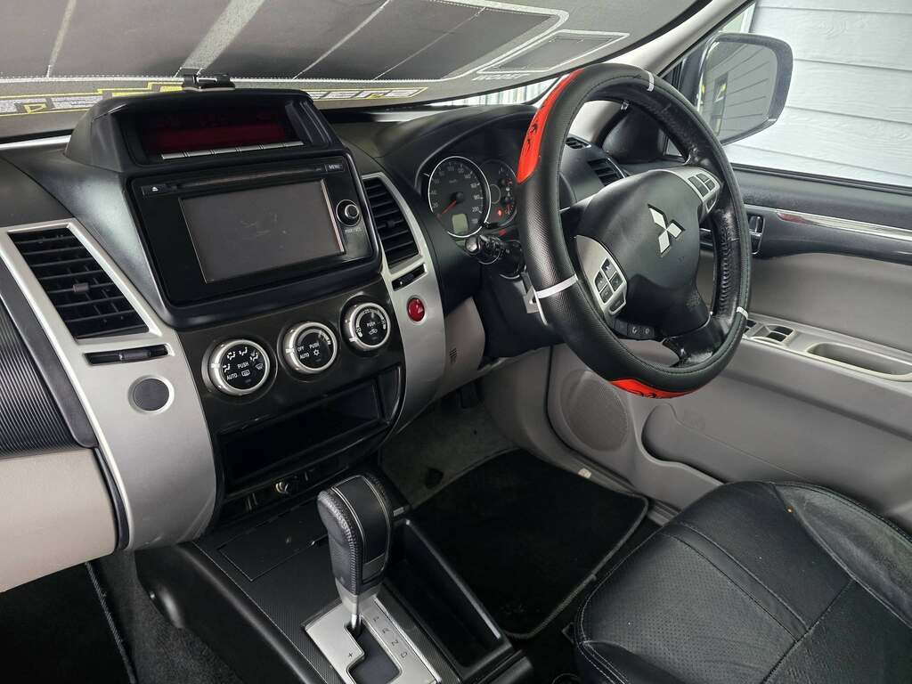 2016 MITSUBISHI PAJERO SPORT 2.5D A/T