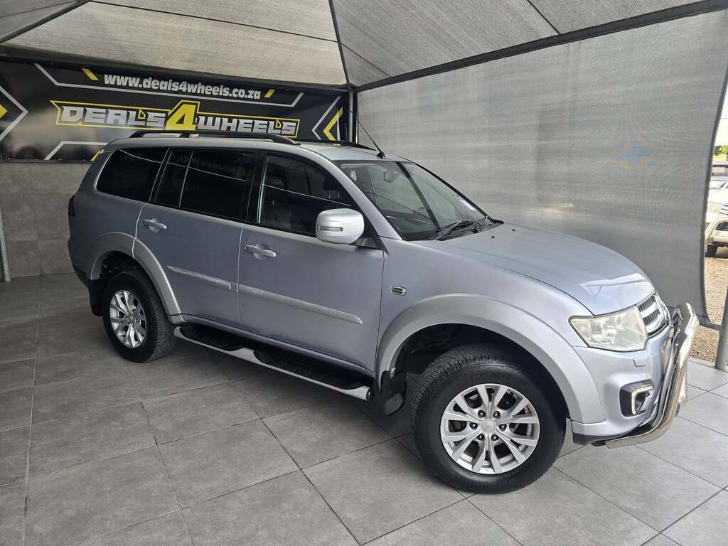2016 MITSUBISHI PAJERO SPORT 2.5D A/T
