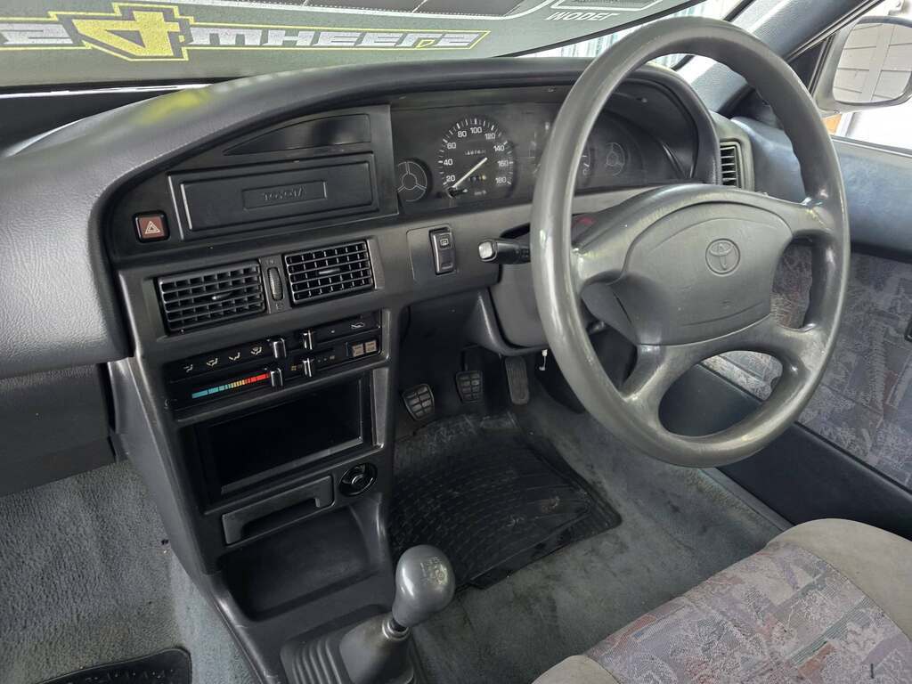 2000 TOYOTA CONQUEST 130 TAZZ 5spd
