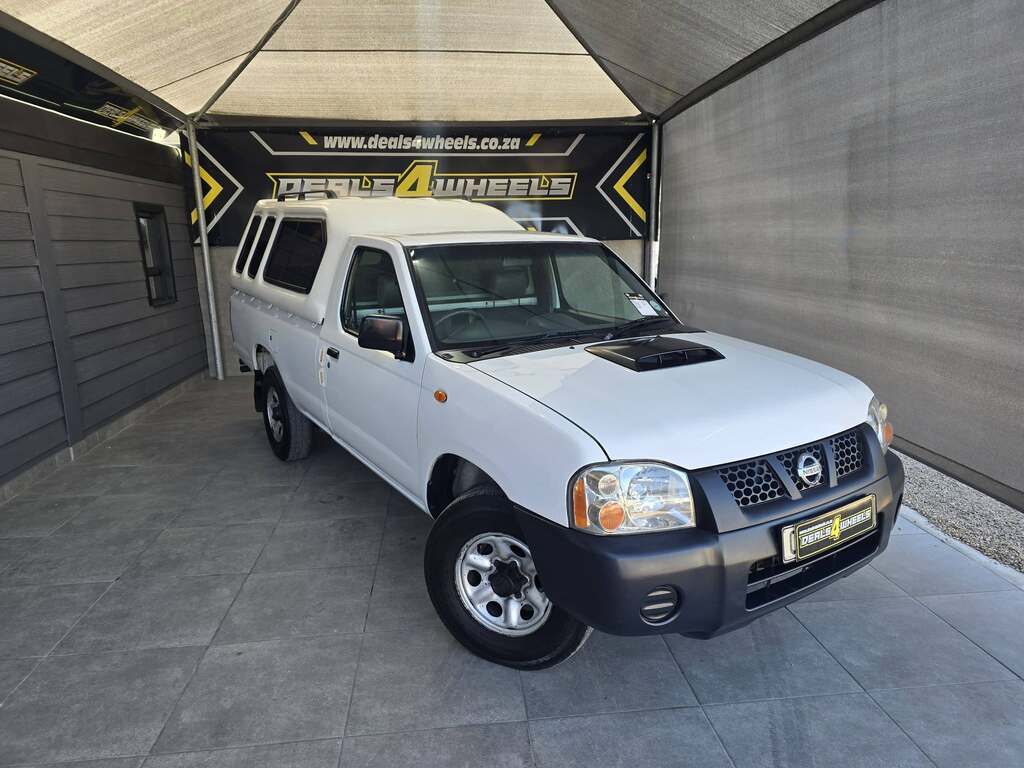 NISSAN HARDBODY