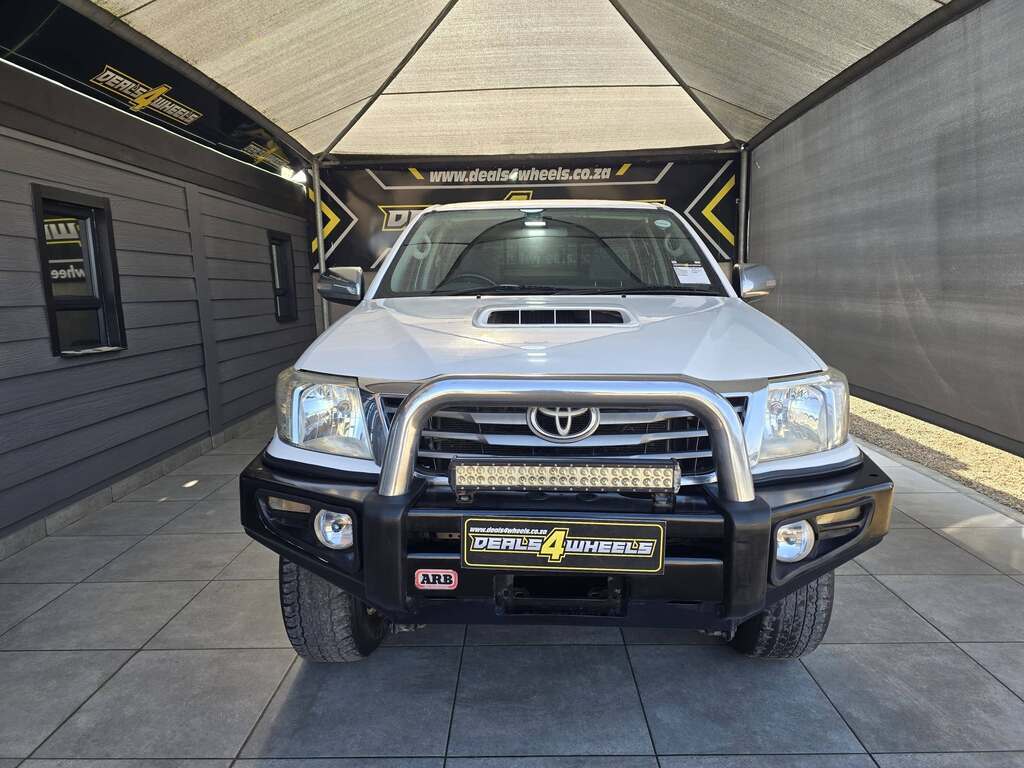 2012 TOYOTA HILUX 3.0 D-4D RAIDER 4X4 A/T P/U D/C