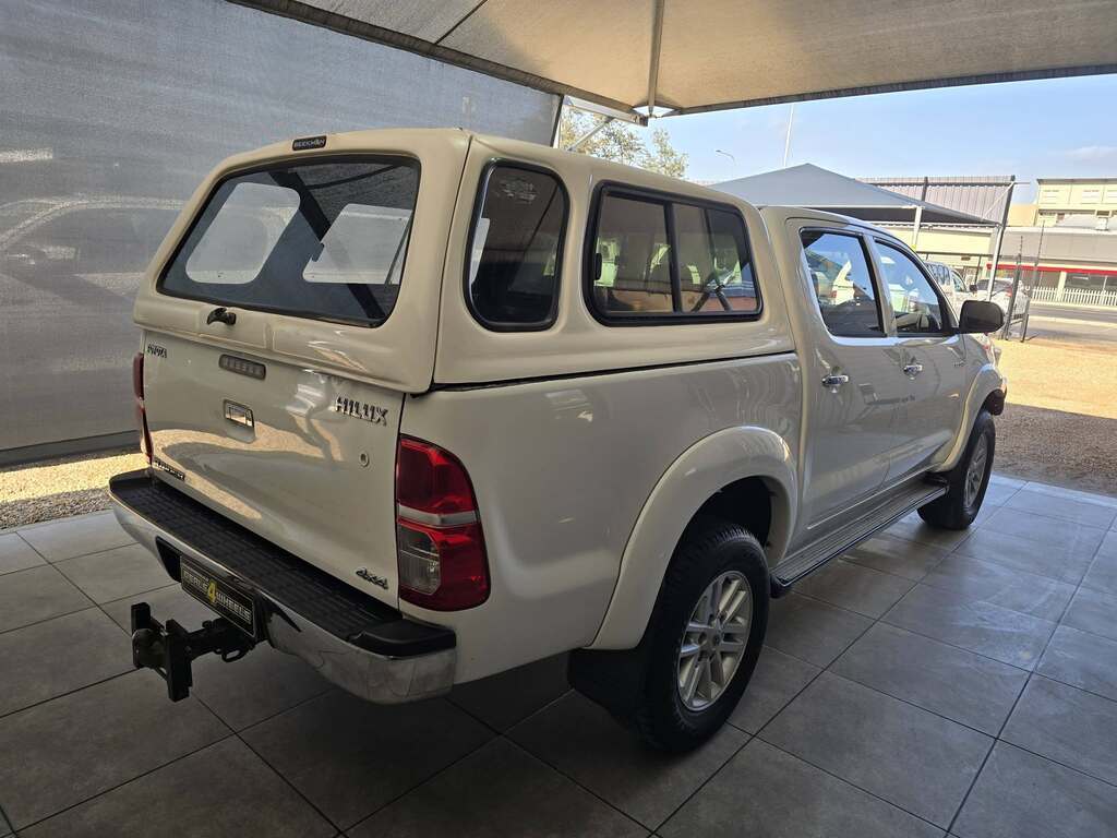 2012 TOYOTA HILUX 3.0 D-4D RAIDER 4X4 A/T P/U D/C