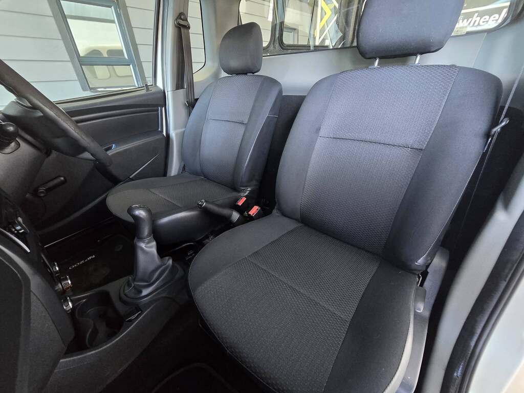 2020 NISSAN NP200 1.6  A/C SAFETY PACK P/U S/C